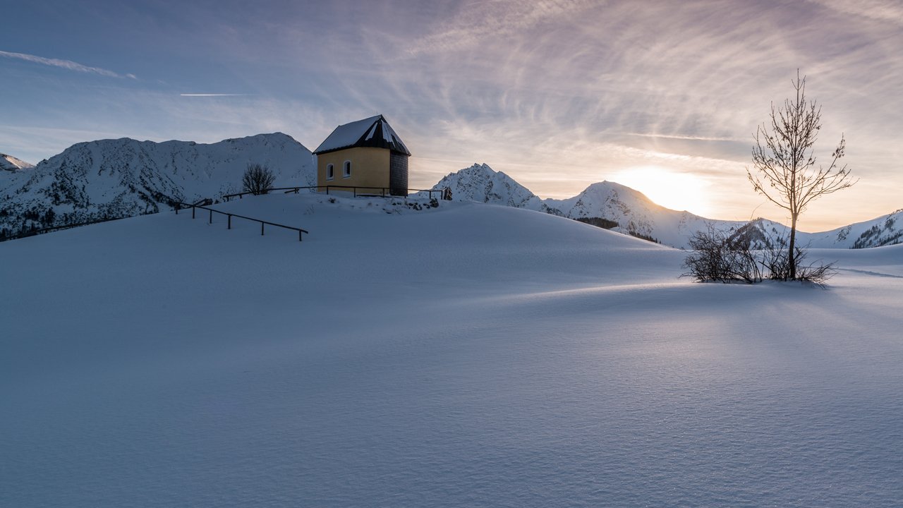 Zasněžená zimní krajina v údolí Tannheimer Tal, © TVB Tannheimer Tal/Achim Meurer