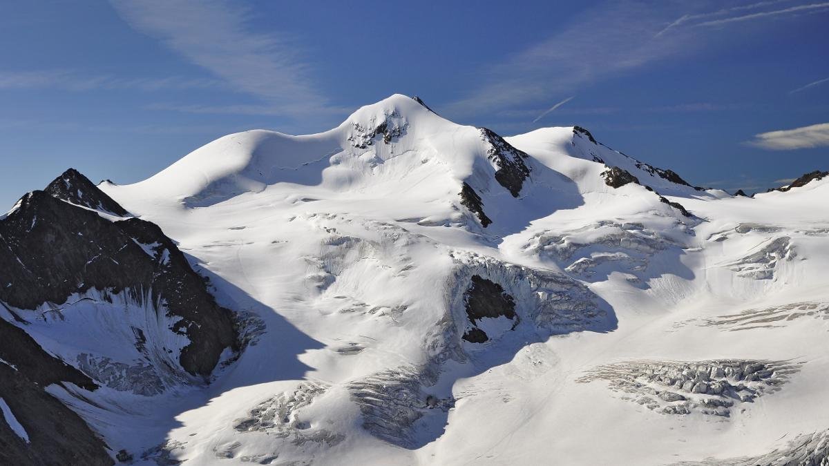 Tyrolské horské vesnice nemají nouzi o alpská pohoří. Ale jen St. Leonhard je domovem Wildspitze (3768 m), nejvyšší hory severní části Tyrolská a - po Grossglockneru - druhé nejvyšší hory v Rakousku., © Jörg Lutz