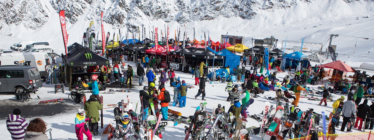 Das Kaunertal Opening ist ein großes Treffen der Snowboard- und Freeskiszene, © Kaunertaler Gletscherbahnen