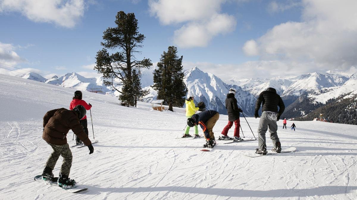 Šest ski areálů: sjezdovky a  večírky, © Tirol Werbung/Kathrein Verena